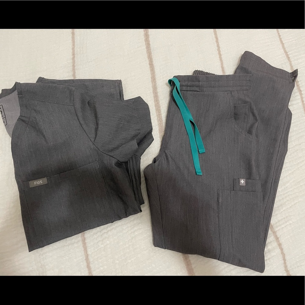 Figs Graphite Grey Scrub Top size XS & Skinny Yola Pants size XXS/P
